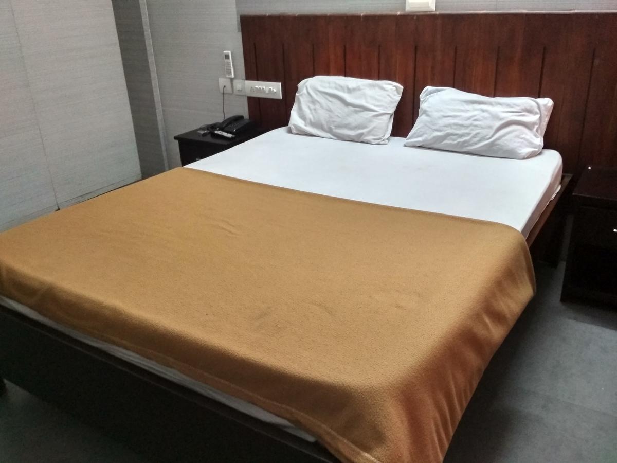 International Tourist Home Kozhikode Ngoại thất bức ảnh