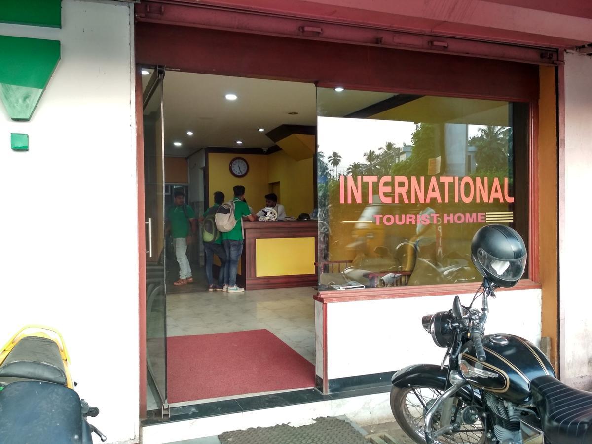 International Tourist Home Kozhikode Ngoại thất bức ảnh